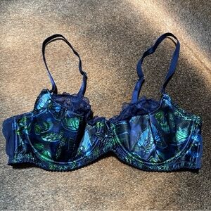 Savage x Fenty Baroque Butterfly Lace Half-Cup Bra size 38C *missing Tag*